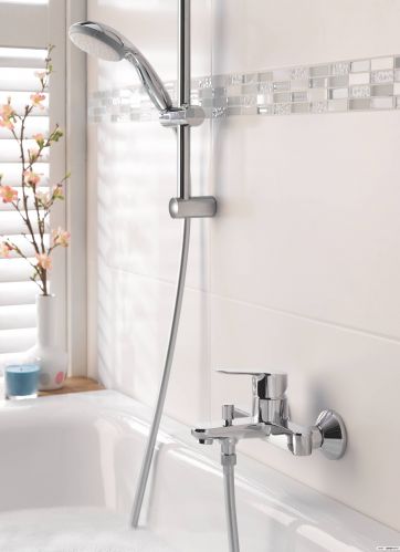 Смеситель для ванны и душа Grohe Bauedge 23605000 фото 3